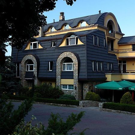 Hotel Sator Битоля Екстериор снимка